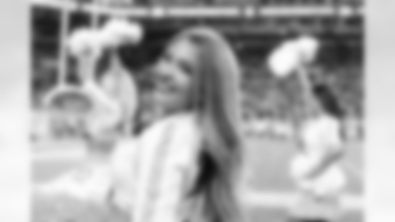 TAMPA, FL - December 11, 2025 - The Tampa Bay Buccaneers and Atlanta Falcons during a regular season game at Raymond James Stadium. The Bucs lost the game, 29-28. Photo By Doug DeFelice/Tampa Bay Buccaneers