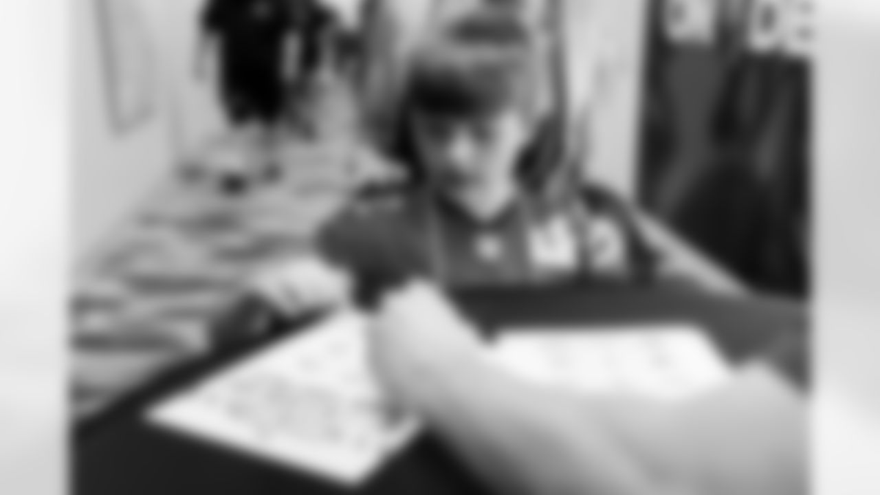 TAMPA, FL - February 21, 2026 - 2026 Jr. Bucs Movie Night. Photo By Kyle Zedaker/Tampa Bay Buccaneers