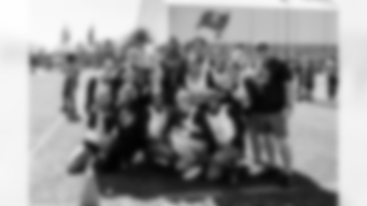 TAMPA, FL - February 13, 2026 - Wide Receiver Tez Johnson #15 of the Tampa Bay Buccaneers during the 2026 Girls Flag Football Preseason Classic at AdventHealth Training Center. Photo By Tori Richman/Tampa Bay Buccaneers