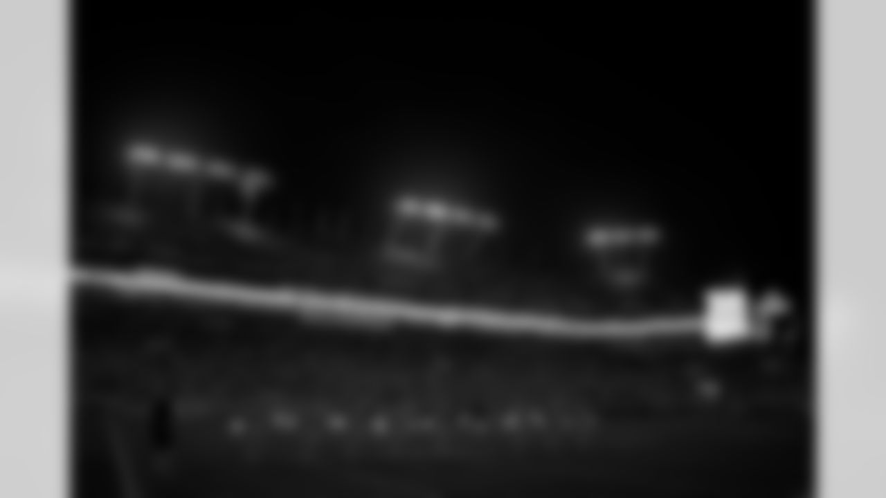 TAMPA, FL - January 03, 2026 - The Carolina Panthers and Tampa Bay Buccaneers play a regular season game at Raymond James Stadium. The Bucs won the game, 16-14. Photo By Kyle Zedaker/Tampa Bay Buccaneers