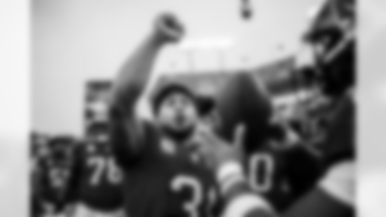 TAMPA, FL - January 03, 2026 - The Carolina Panthers and Tampa Bay Buccaneers play a regular season game at Raymond James Stadium. The Bucs won the game, 16-14. Photo By Tori Richman/Tampa Bay Buccaneers