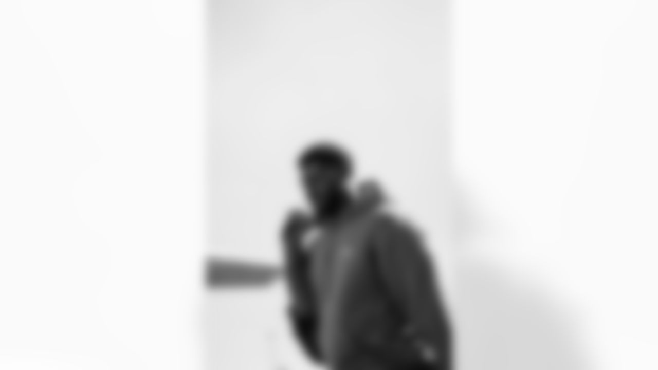 TAMPA, FL - November 15, 2025 - Outside Linebacker Mohamed Kamara #59 of the Tampa Bay Buccaneers departs before the Bucs' game against the Buffalo Bills. Photo By Tori Richman/Tampa Bay Buccaneers