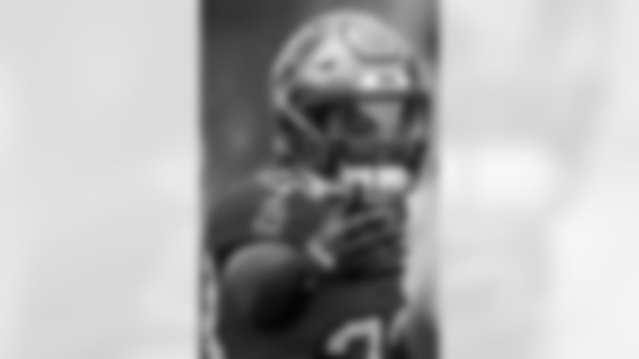 TAMPA, FL - December 07, 2025 - The Tampa Bay Buccaneers and New Orleans Saints during a regular season game at Raymond James Stadium. The Bucs lost the game, 24-20. Photo By Doug DeFelice/Tampa Bay Buccaneers