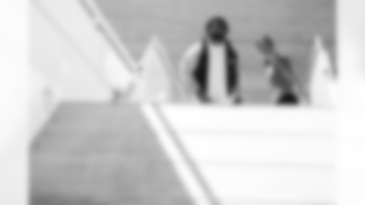 TAMPA, FL - November 22, 2025 - Defensive Tackle Vita Vea #50 of the Tampa Bay Buccaneers and Jessica Pastuf departs before the game against the Los Angeles Rams. Photo By Tori Richman/Tampa Bay Buccaneers