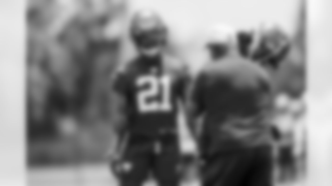 TAMPA, FL - May 09, 2025 - Cornerback Benjamin Morrison #21 of the Tampa Bay Buccaneers during 2025 Rookie Mini Camp at AdventHealth Training Center. Photo By Tori Richman/Tampa Bay Buccaneers