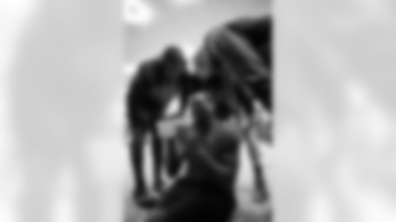 TAMPA, FL - January 03, 2026 - The Carolina Panthers and Tampa Bay Buccaneers play a regular season game at Raymond James Stadium. The Bucs won the game, 16-14. Photo By Kyle Zedaker/Tampa Bay Buccaneers