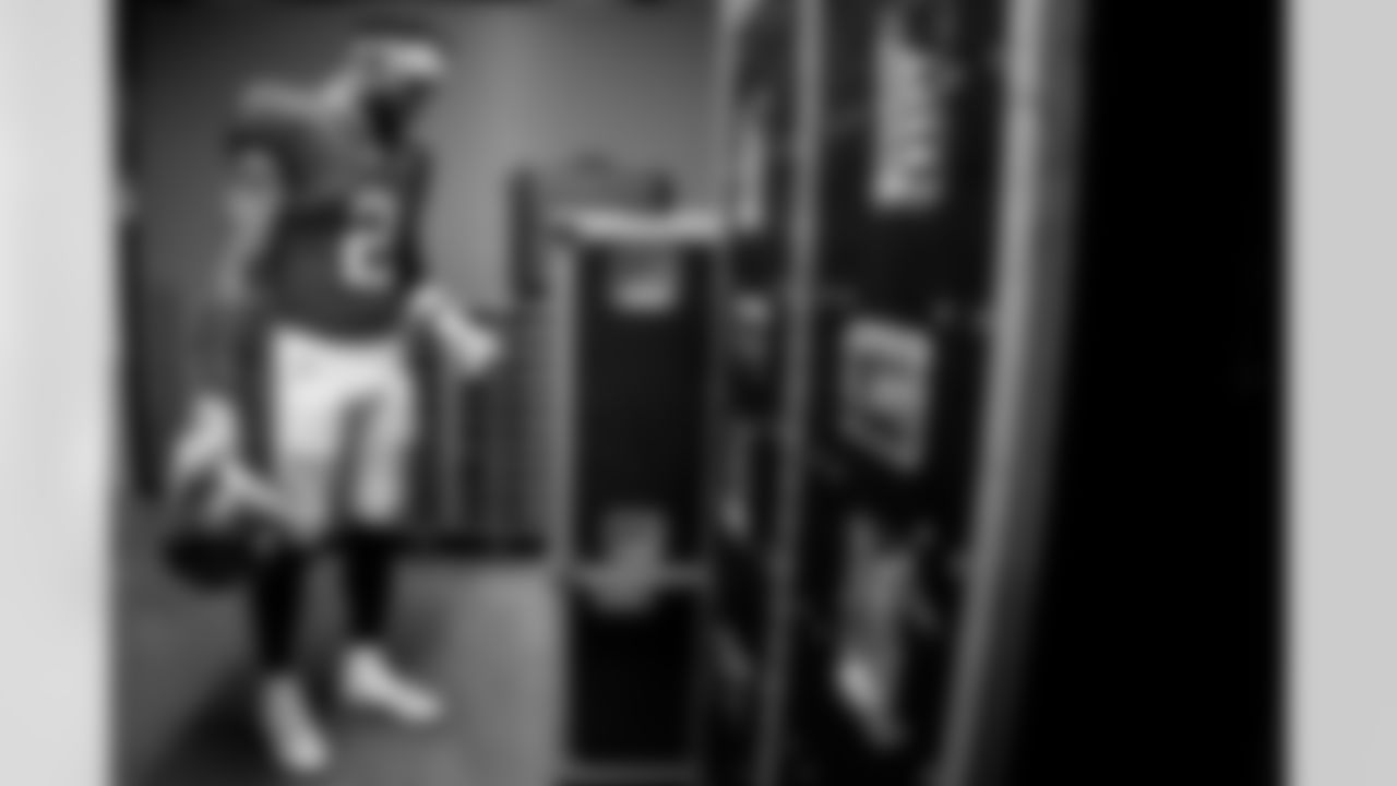 TAMPA, FL - January 03, 2026 - The Carolina Panthers and Tampa Bay Buccaneers play a regular season game at Raymond James Stadium. The Bucs won the game, 16-14. Photo By Kyle Zedaker/Tampa Bay Buccaneers