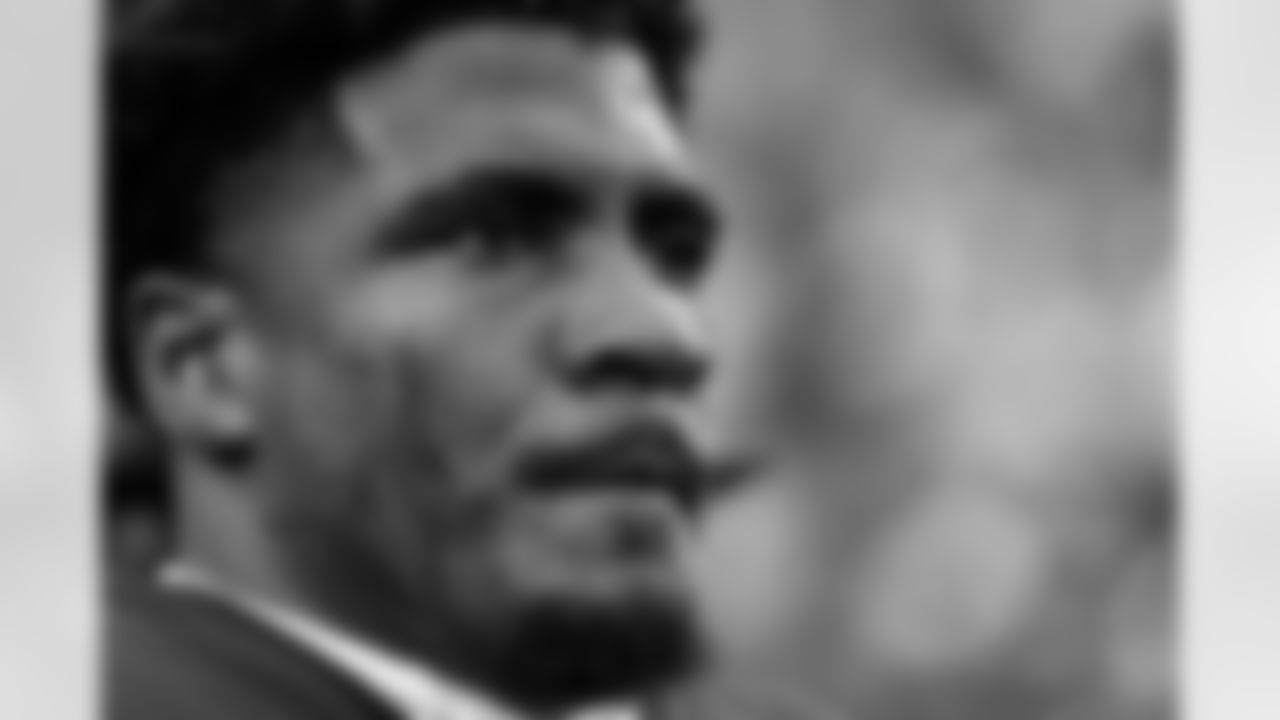 TAMPA, FL - January 03, 2026 - The Carolina Panthers and Tampa Bay Buccaneers play a regular season game at Raymond James Stadium. The Bucs won the game, 16-14. Photo By Doug DeFelice/Tampa Bay Buccaneers