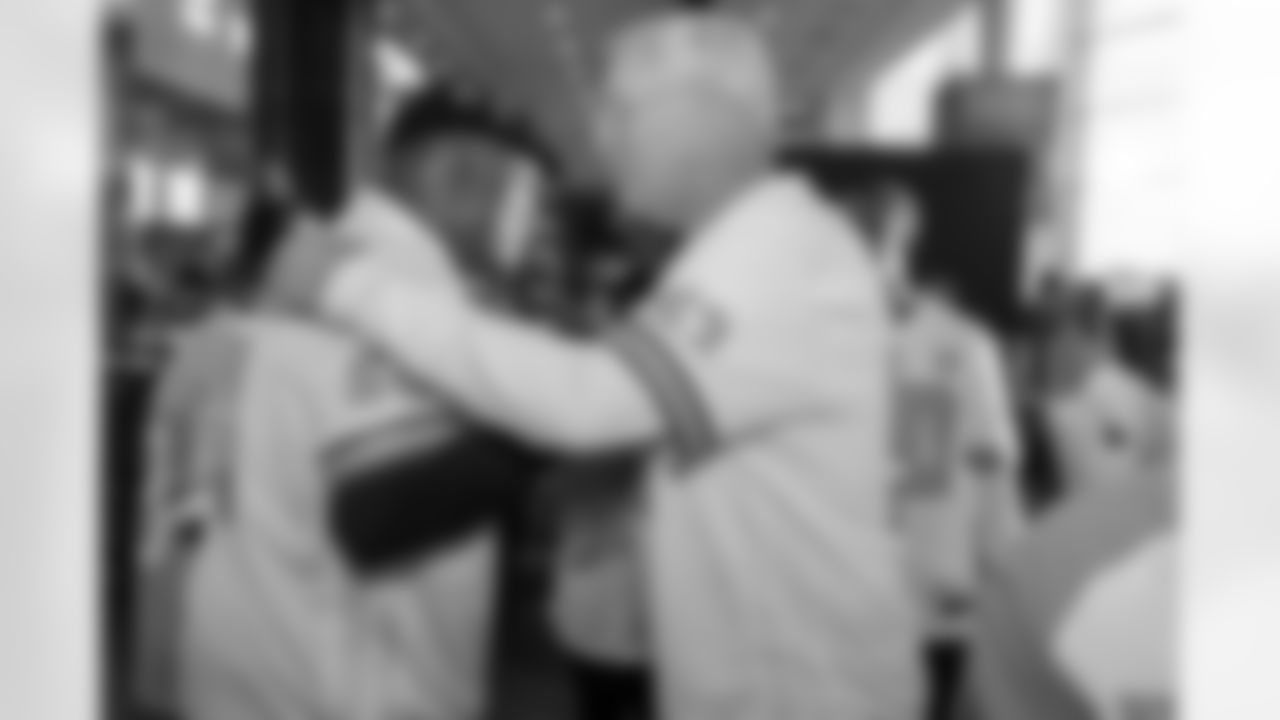 TAMPA, FL - December 11, 2025 - The 1976 Tampa Bay Buccaneers team reunion in the Hyundai Club at Raymond James Stadium. Photo By Mike Carlson/Tampa Bay Buccaneers