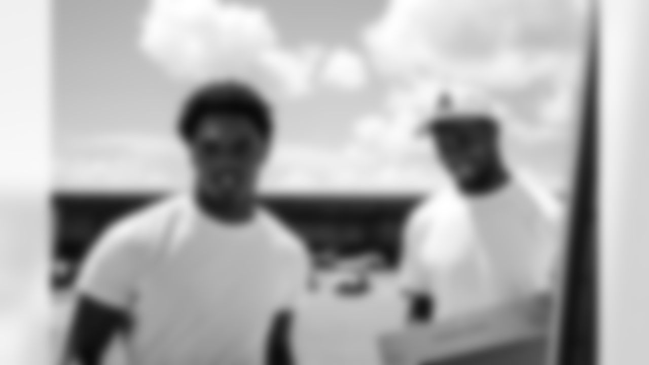 TAMPA, FL - August 12, 2025 - Cornerback Jacob Parrish #25 and Cornerback Benjamin Morrison #21 of the Tampa Bay Buccaneers depart before the preseason game against the Pittsburgh Steelers. Photo By Tori Richman/Tampa Bay Buccaneers