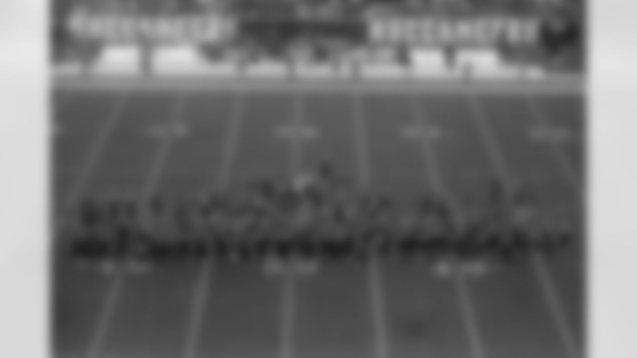 TAMPA, FL - December 07, 2025 - The Tampa Bay Buccaneers and New Orleans Saints during a regular season game at Raymond James Stadium. The Bucs lost the game, 24-20. Photo By Dave Pullis/Tampa Bay Buccaneers