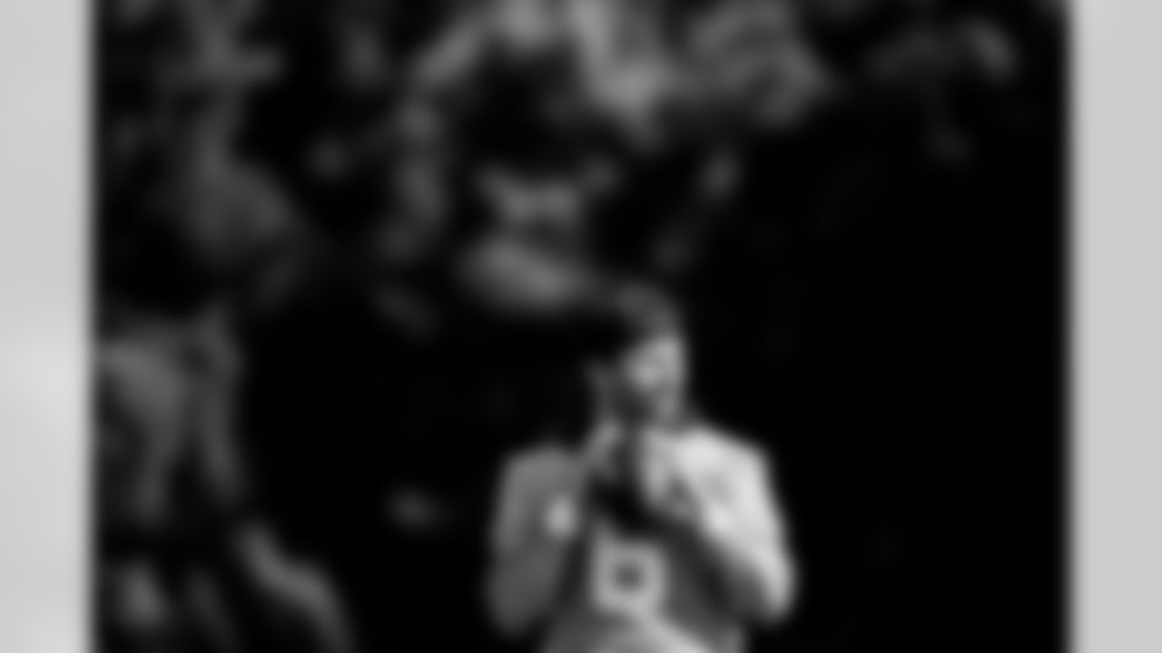 TAMPA, FL - December 17, 2025 - Week 16 practice at AdventHealth Training Center. Photo By Tori Richman/Tampa Bay Buccaneers