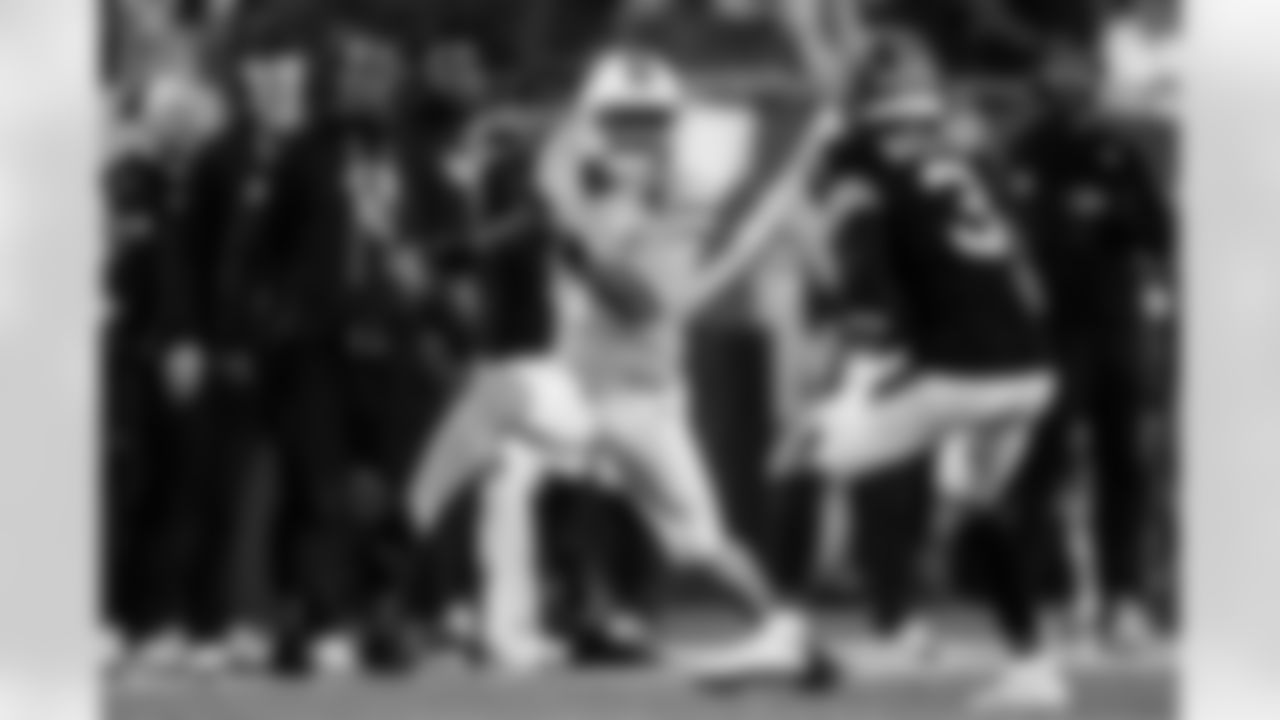 TAMPA, FL - December 11, 2025 - The Tampa Bay Buccaneers and Atlanta Falcons during a regular season game at Raymond James Stadium. The Bucs lost the game, 29-28. Photo By Kyle Zedaker/Tampa Bay Buccaneers