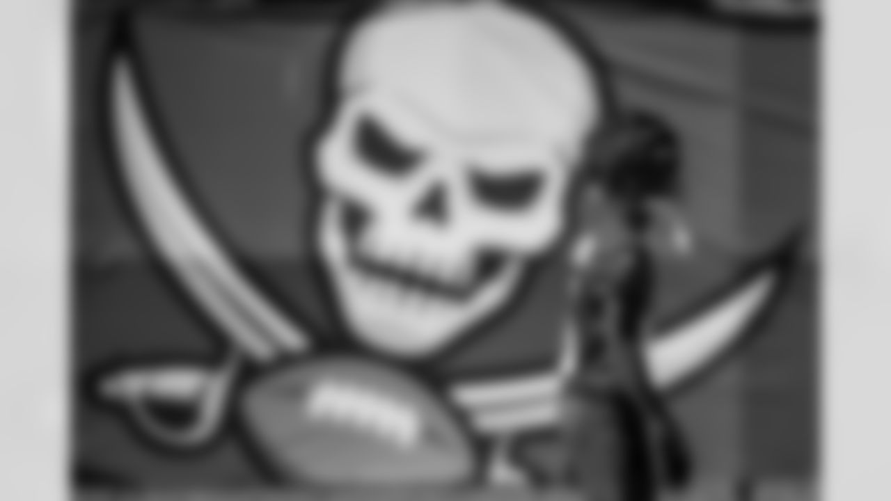 TAMPA, FL - November 13, 2025 - Wide Receiver Tez Johnson #15 of the Tampa Bay Buccaneers during practice at AdventHealth Training Center. Photo By Kyle Zedaker/Tampa Bay Buccaneers