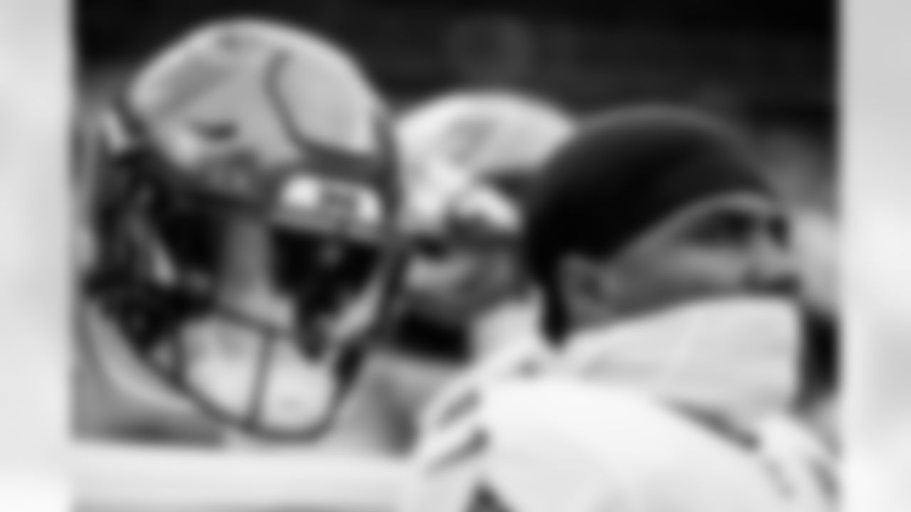 CHARLOTTE, NC - December 21, 2025 - Running Back Rachaad White #1 of the Tampa Bay Buccaneers before the game between the Tampa Bay Buccaneers and Carolina Panthers. The Bucs lost the game, 23-20. Photo By Kyle Zedaker/Tampa Bay Buccaneers