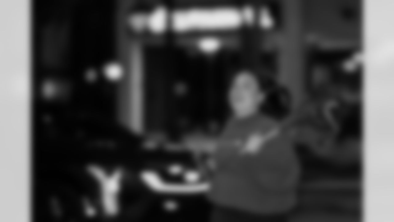 ST. PETERSBURG, FL - November 13, 2025 - Participants during "Bucs Run" Raise The Flags event with Pinellas Run Club at Park & Rec in St. Petersburg. Photo By Doug DeFelice/Tampa Bay Buccaneers