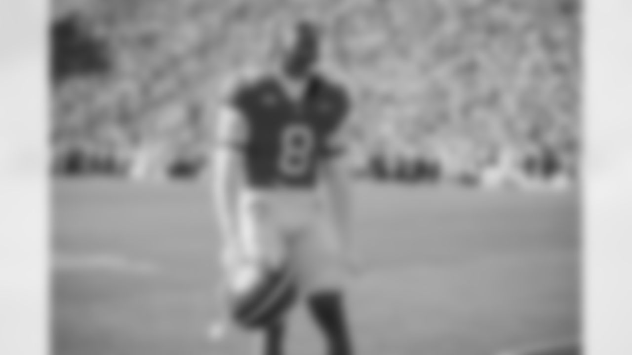 Clemson cornerback Avieon Terrell (8) pumps up the crowd during an NCAA college football game between Clemson and SMU, Saturday, Oct. 18, 2025, in Clemson, S.C. (AP Photo/Jacob Kupferman)