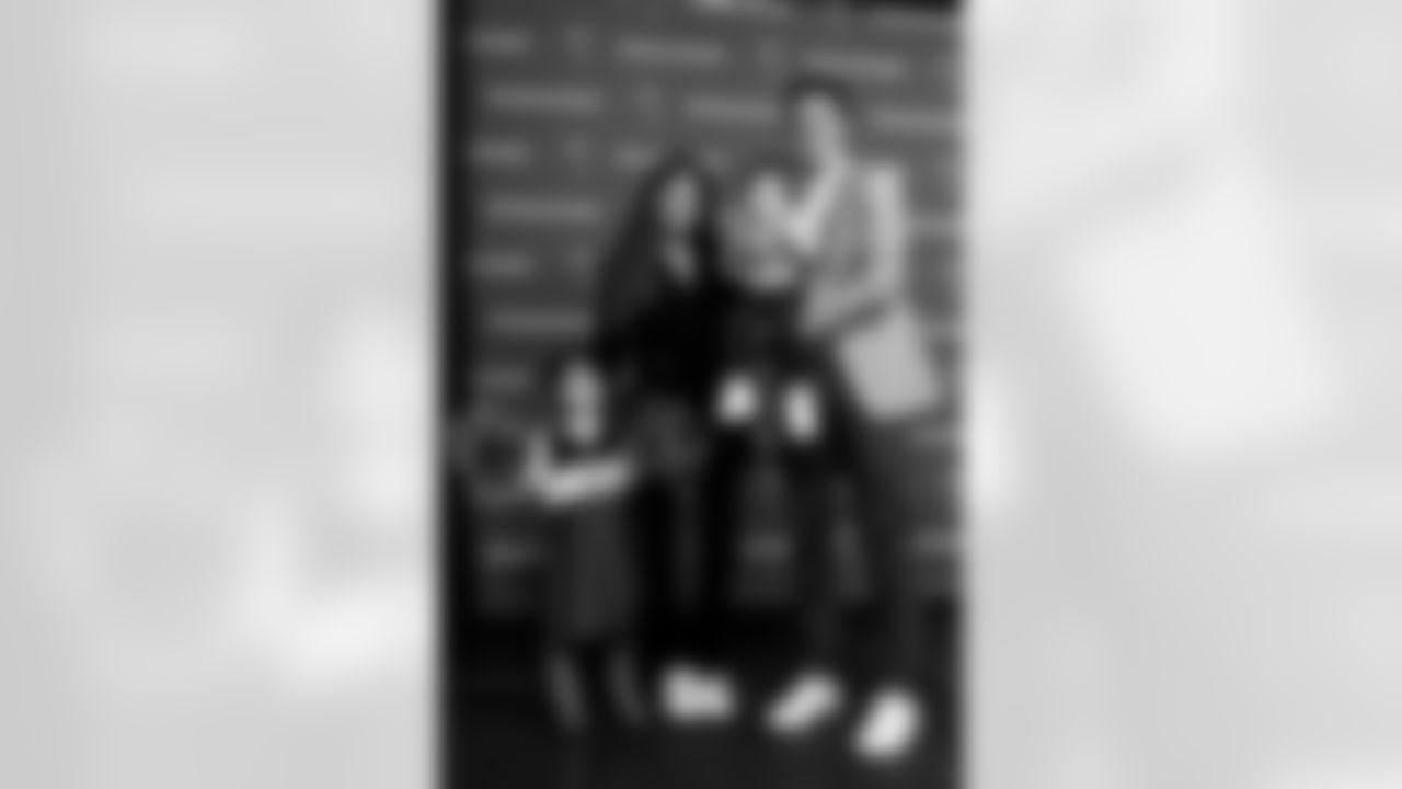 TAMPA, FL - January 27, 2026 - Offensive Coordinator Zac Robinson of the Tampa Bay Buccaneers and his family during his introductory press conference at AdventHealth Training Center. Photo By Tori Richman/Tampa Bay Buccaneers