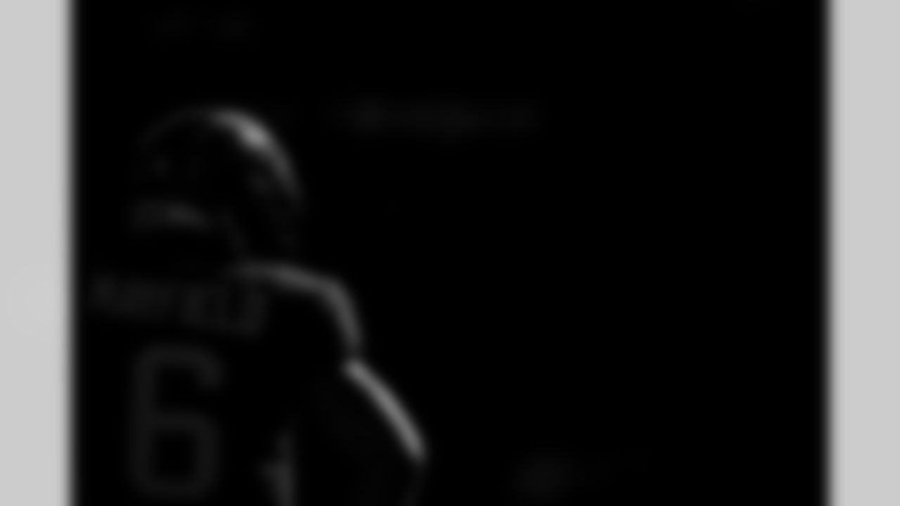 TAMPA, FL - November 30, 2025 - Quarterback Baker Mayfield #6 of the Tampa Bay Buccaneers during the game between the Arizona Cardinals and Tampa Bay Buccaneers. The Bucs won the game, 20-17. Photo By Kyle Zedaker/Tampa Bay Buccaneers