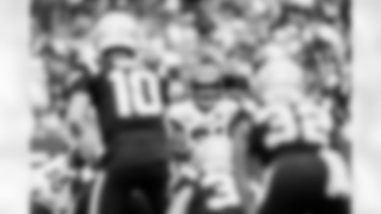 TAMPA, FL - November 09, 2025 - Safety Antoine Winfield Jr. #31 of the Tampa Bay Buccaneers during the game between the New England Patriots and Tampa Bay Buccaneers. The Bucs lost the game, 28-23. Photo By Tori Richman/Tampa Bay Buccaneers