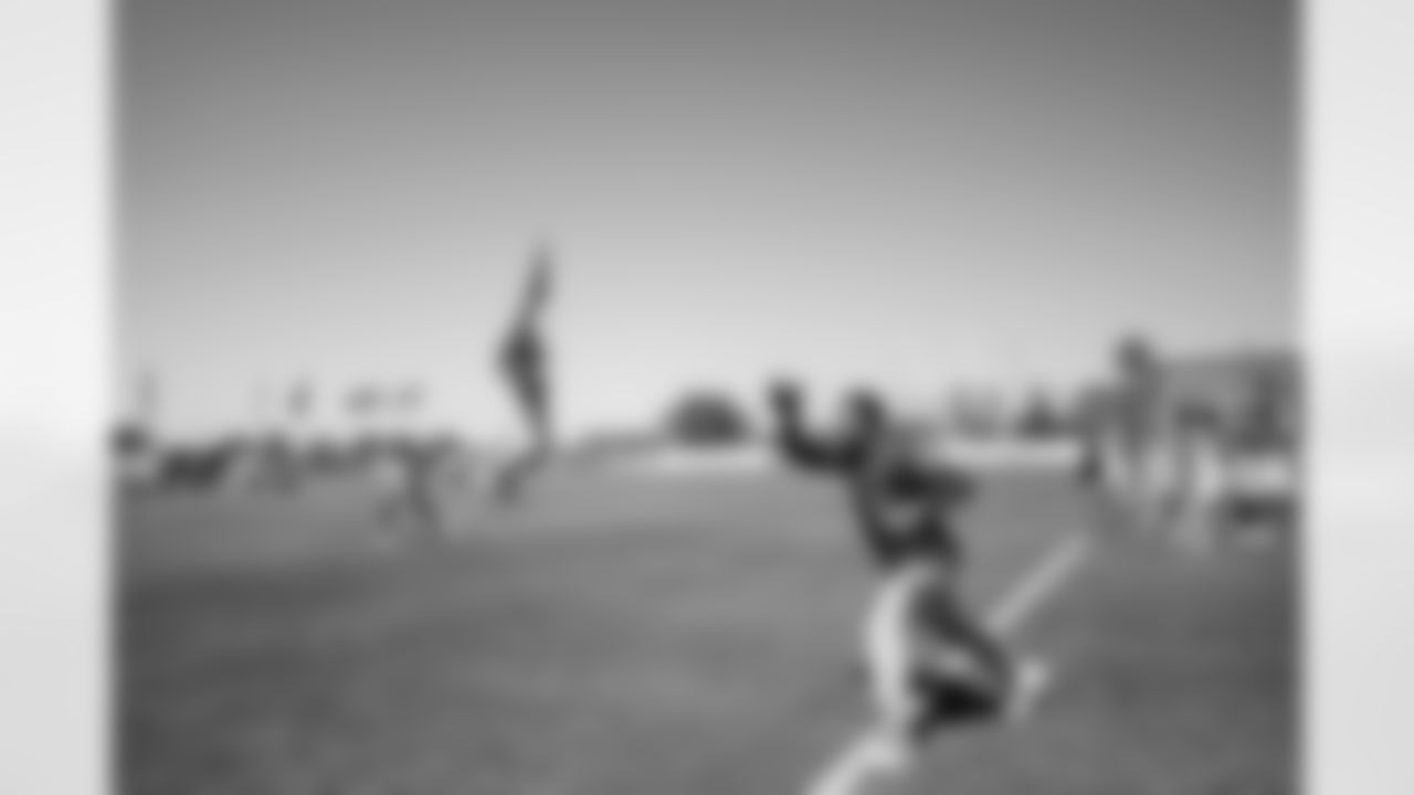 TAMPA, FL - February 13, 2026 - Wide Receiver Tez Johnson #15 of the Tampa Bay Buccaneers during the 2026 Girls Flag Football Preseason Classic at AdventHealth Training Center. Photo By Tori Richman/Tampa Bay Buccaneers