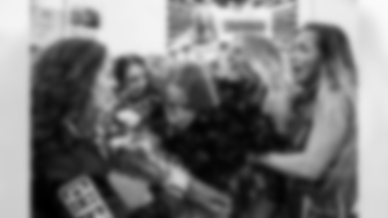 TAMPA, FL - December 07, 2025 - The Tampa Bay Buccaneers and New Orleans Saints during a regular season game at Raymond James Stadium. The Bucs lost the game, 24-20. Photo By Tori Richman/Tampa Bay Buccaneers