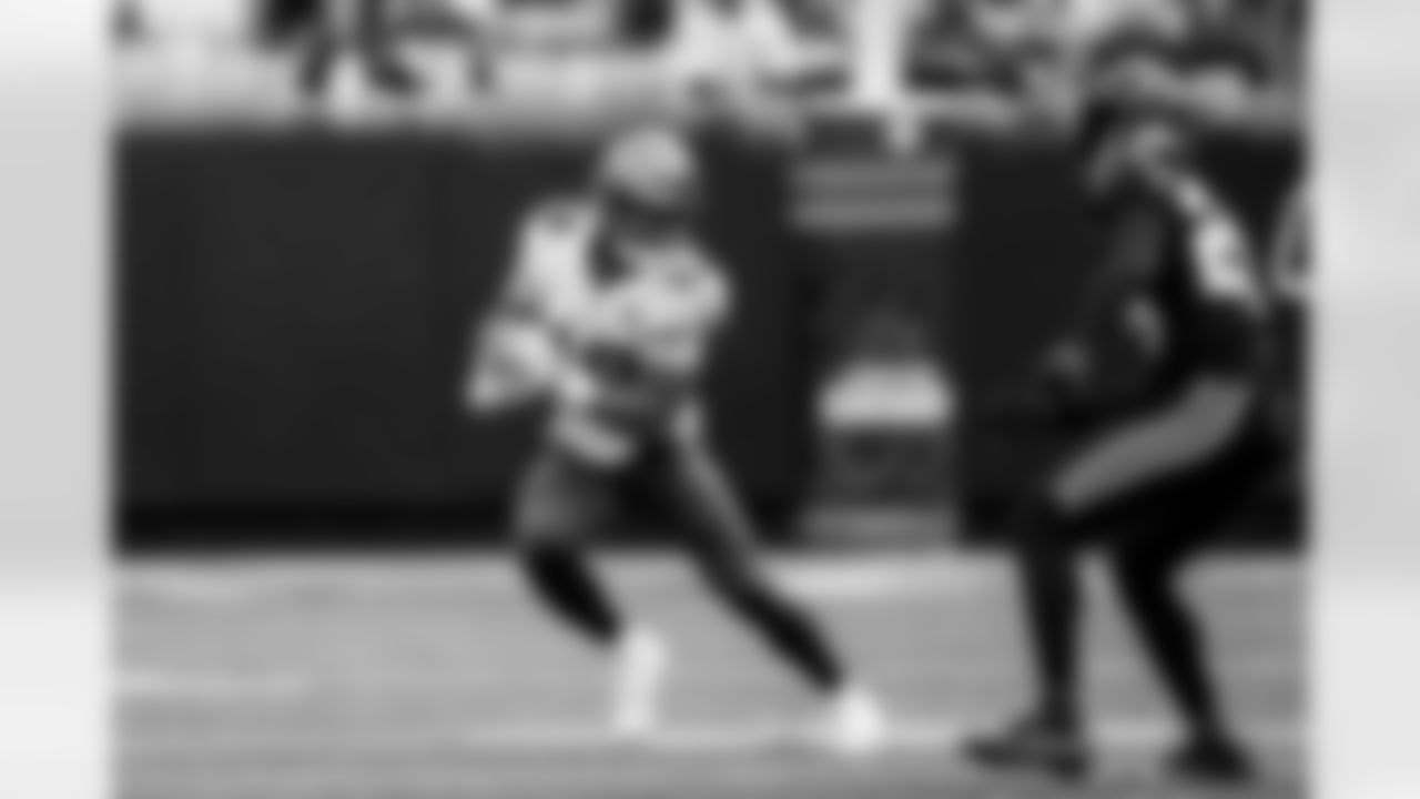 CHARLOTTE, NC - December 21, 2025 - Wide Receiver Kameron Johnson #19 of the Tampa Bay Buccaneers during the game between the Tampa Bay Buccaneers and Carolina Panthers. The Bucs lost the game, 23-20. Photo By Tori Richman/Tampa Bay Buccaneers