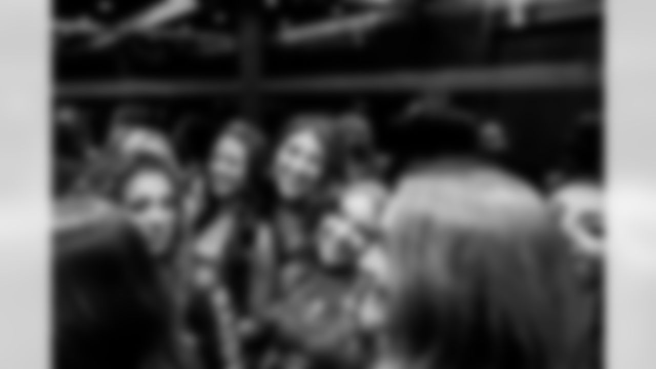 SAN FRANCISCO, CA - February 01, 2026 - Tampa Bay Buccaneers Pro Bowl Cheerleader Savannah during rehearsals. Photo By Tori Richman/Tampa Bay Buccaneers