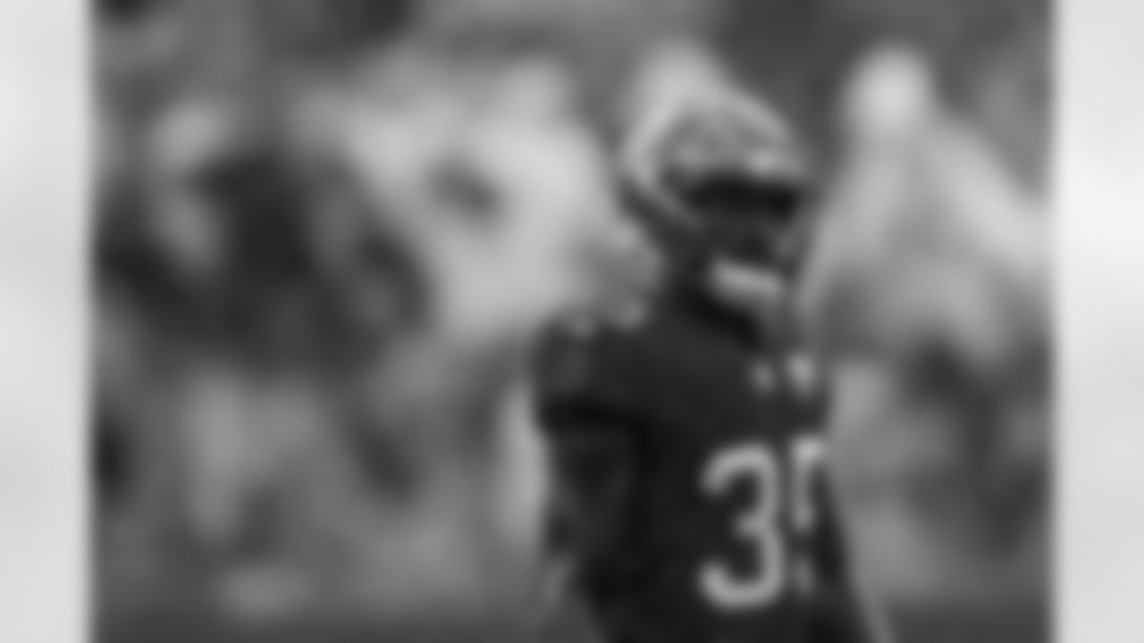 TAMPA, FL - December 07, 2025 - The Tampa Bay Buccaneers and New Orleans Saints during a regular season game at Raymond James Stadium. The Bucs lost the game, 24-20. Photo By Tori Richman/Tampa Bay Buccaneers