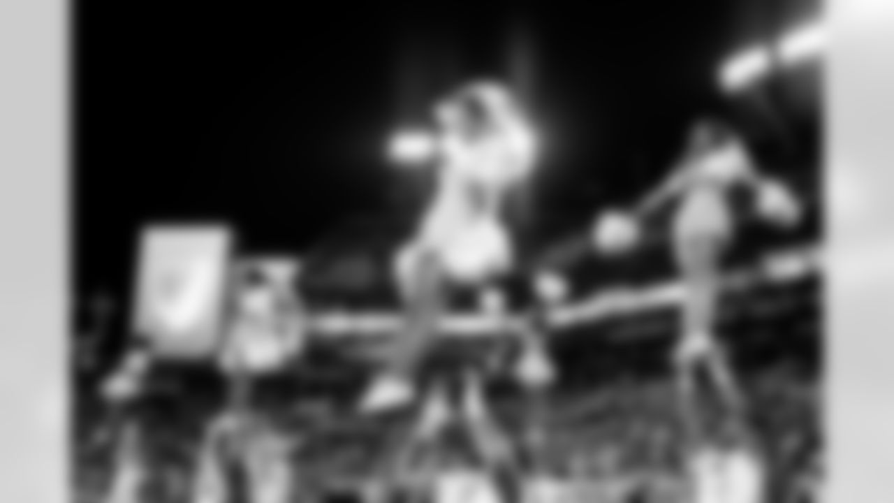 TAMPA, FL - December 11, 2025 - The Tampa Bay Buccaneers and Atlanta Falcons during a regular season game at Raymond James Stadium. The Bucs lost the game, 29-28. Photo By Kyle Zedaker/Tampa Bay Buccaneers