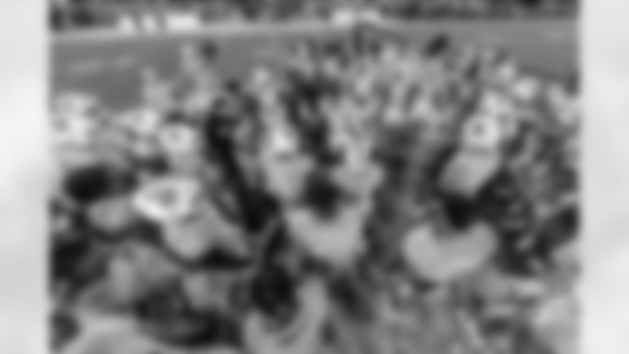 TAMPA, FL - December 11, 2025 - The Tampa Bay Buccaneers and Atlanta Falcons during a regular season game at Raymond James Stadium. The Bucs lost the game, 29-28. Photo By Mike Carlson/Tampa Bay Buccaneers