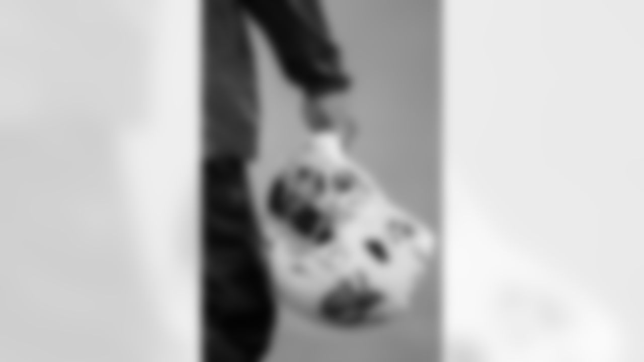 TAMPA, FL - December 10, 2025 - Week 15 practice at AdventHealth Training Center. Photo By Kyle Zedaker/Tampa Bay Buccaneers