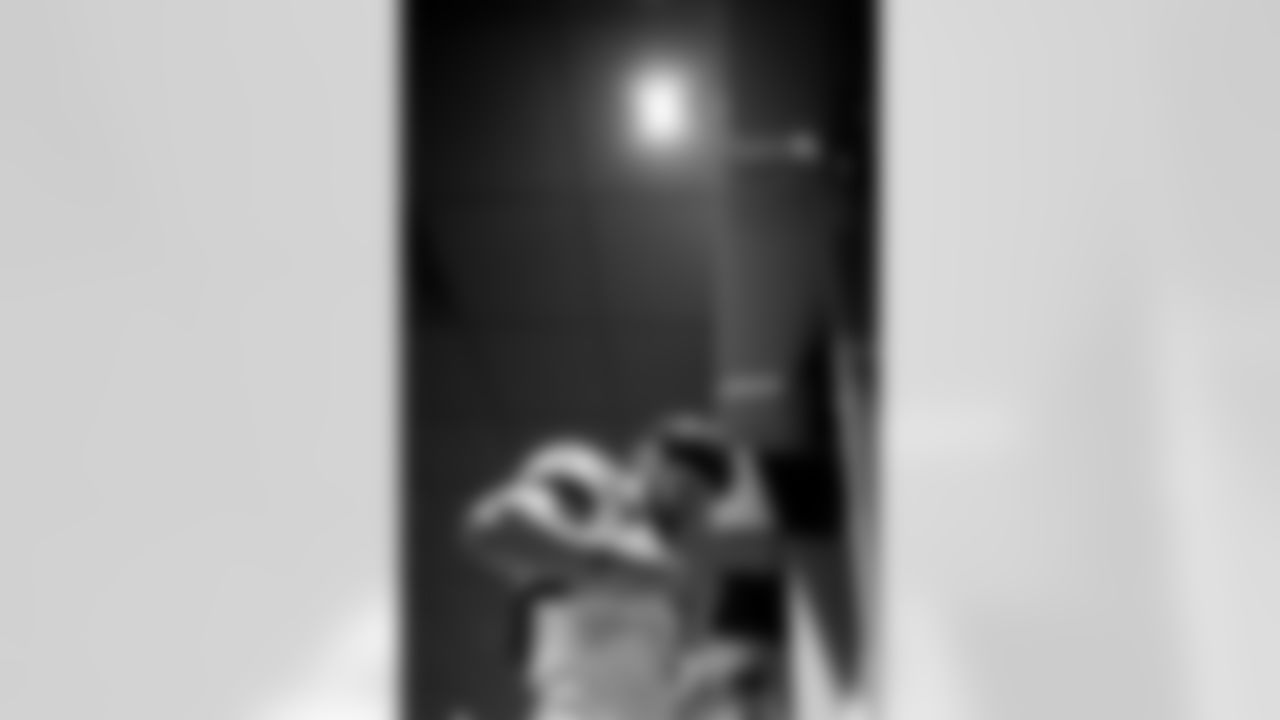 MIAMI GARDENS, FL - December 28, 2025 - Quarterback Baker Mayfield #6 of the Tampa Bay Buccaneers before the game between the Tampa Bay Buccaneers and Miami Dolphins. The Bucs lost the game, 20-17. Photo By Kyle Zedaker/Tampa Bay Buccaneers