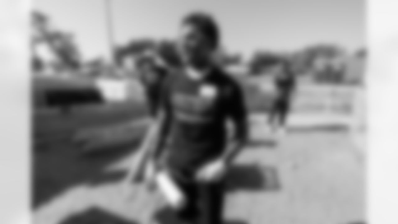 TAMPA, FL - November 18, 2025 - Cornerback Jacob Parrish #25 of the Tampa Bay Buccaneers during a home build with Habitat for Humanity of Tampa Bay Hillsborough. Photo By Doug DeFelice/Tampa Bay Buccaneers