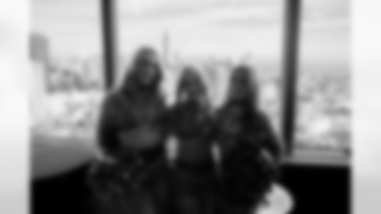 SAN FRANCISCO, CA - February 01, 2026 - Tampa Bay Buccaneers Pro Bowl Cheerleader Savannah during rehearsals. Photo By Tori Richman/Tampa Bay Buccaneers