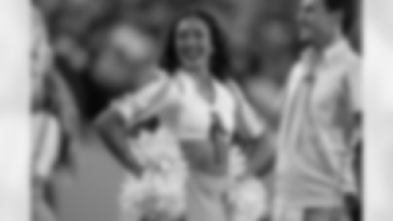 TAMPA, FL - December 11, 2025 - The Tampa Bay Buccaneers and Atlanta Falcons during a regular season game at Raymond James Stadium. The Bucs lost the game, 29-28. Photo By Mike Carlson/Tampa Bay Buccaneers