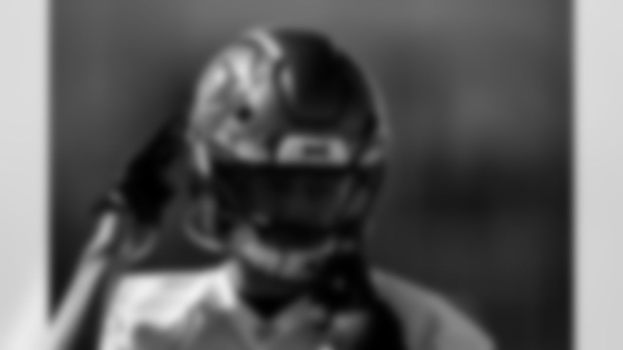 TAMPA, FL - November 13, 2025 - Cornerback Zyon McCollum #27 of the Tampa Bay Buccaneers during practice at AdventHealth Training Center. Photo By Kyle Zedaker/Tampa Bay Buccaneers