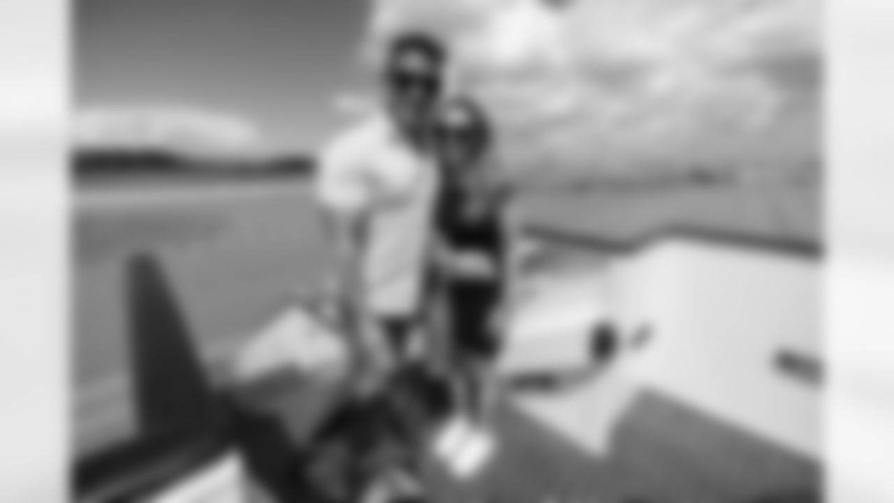 ATLANTA, GA - September 06, 2025 - Luxury Suite Excursion departs for the game between the Tampa Bay Buccaneers and Atlanta Falcons. The Bucs won the game, 23-20. Photo By Doug DeFelice/Tampa Bay Buccaneers