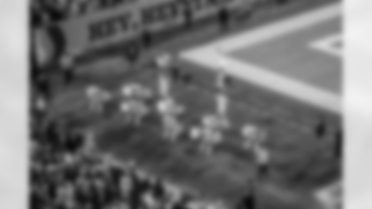 TAMPA, FL - December 11, 2025 - The Tampa Bay Buccaneers and Atlanta Falcons during a regular season game at Raymond James Stadium. The Bucs lost the game, 29-28. Photo By Dave Pullis/Tampa Bay Buccaneers