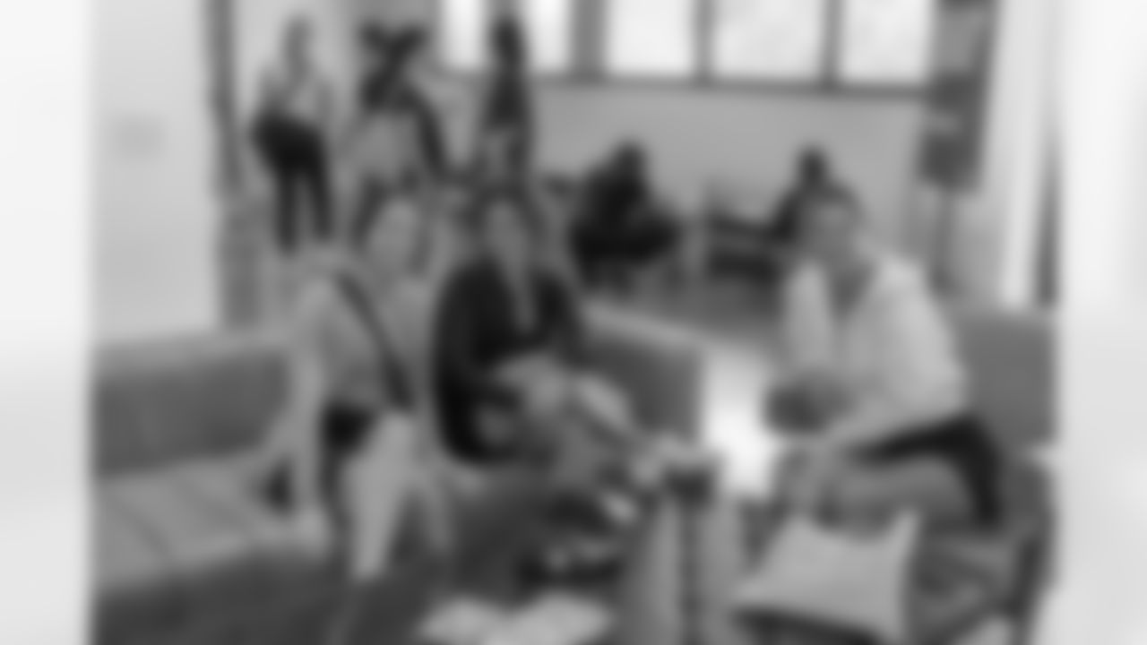 TAMPA, FL - December 06, 2025 - She is Football Bayshore Walk: Raise The Flags event with Bayshore Breakfast Club and Tampa Girls Social & Wellness at Hyde House Public Studio. Photo By Mike Carlson/Tampa Bay Buccaneers