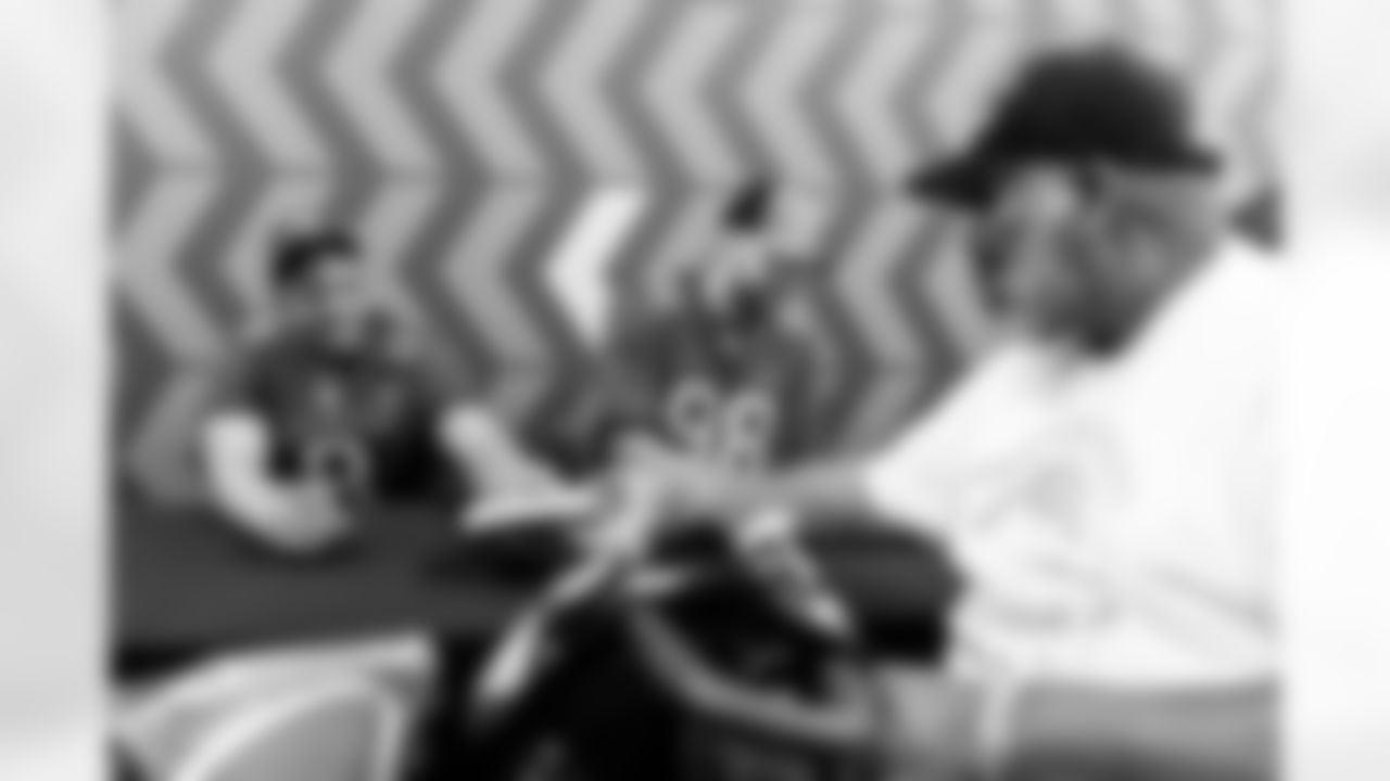 TAMPA, FL - December 02, 2025 - Inside Linebacker SirVocea Dennis #8 of the Tampa Bay Buccaneers during a visit to MacDill Air Force Base. Photo By Kyle Zedaker/Tampa Bay Buccaneers