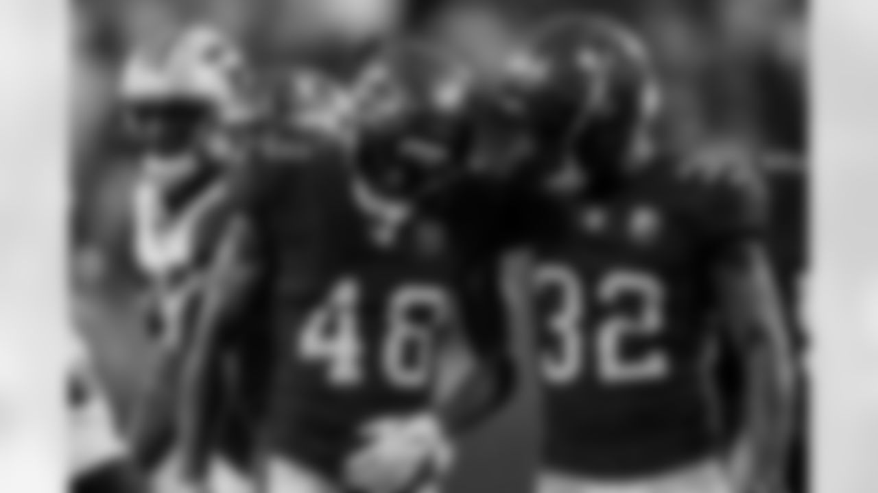 TAMPA, FL - January 03, 2026 - The Carolina Panthers and Tampa Bay Buccaneers play a regular season game at Raymond James Stadium. The Bucs won the game, 16-14. Photo By Tori Richman/Tampa Bay Buccaneers