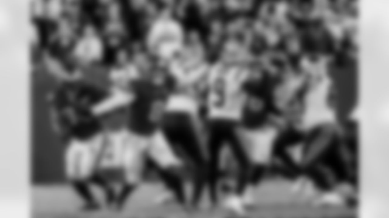 TAMPA, FL - January 03, 2026 - The Carolina Panthers and Tampa Bay Buccaneers play a regular season game at Raymond James Stadium. The Bucs won the game, 16-14. Photo By Tori Richman/Tampa Bay Buccaneers