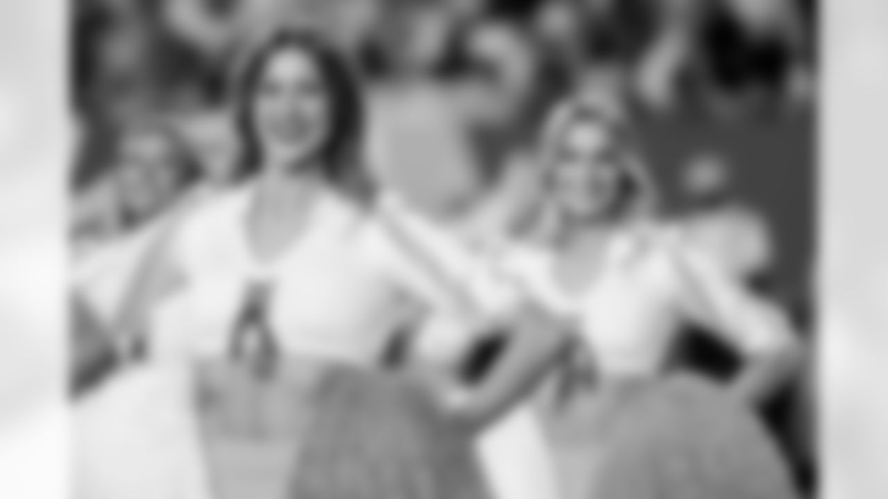 TAMPA, FL - December 11, 2025 - The Tampa Bay Buccaneers and Atlanta Falcons during a regular season game at Raymond James Stadium. The Bucs lost the game, 29-28. Photo By Kyle Zedaker/Tampa Bay Buccaneers