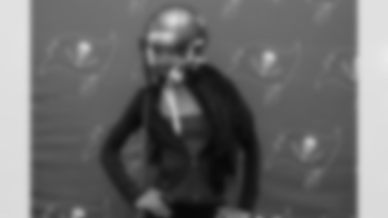 TAMPA, FL - December 06, 2025 - She is Football Bayshore Walk: Raise The Flags event with Bayshore Breakfast Club and Tampa Girls Social & Wellness at Hyde House Public Studio. Photo By Mike Carlson/Tampa Bay Buccaneers