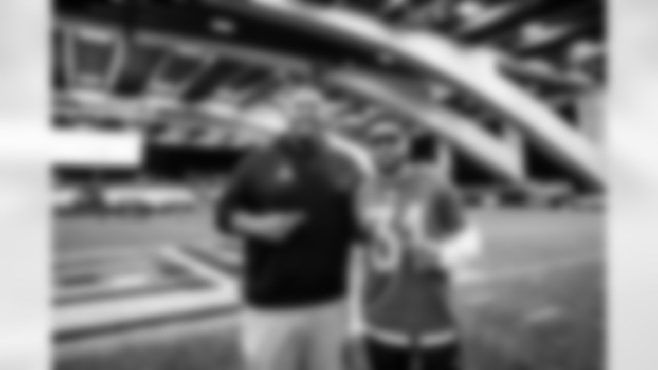 SAN FRANCISCO, CA - February 02, 2026 - Safety Antoine Winfield Jr. #31 of the Tampa Bay Buccaneers and Vice President of Player Engagement Duke Preston during Pro Bowl practice at Moscone Center. Photo By Tori Richman/Tampa Bay Buccaneers