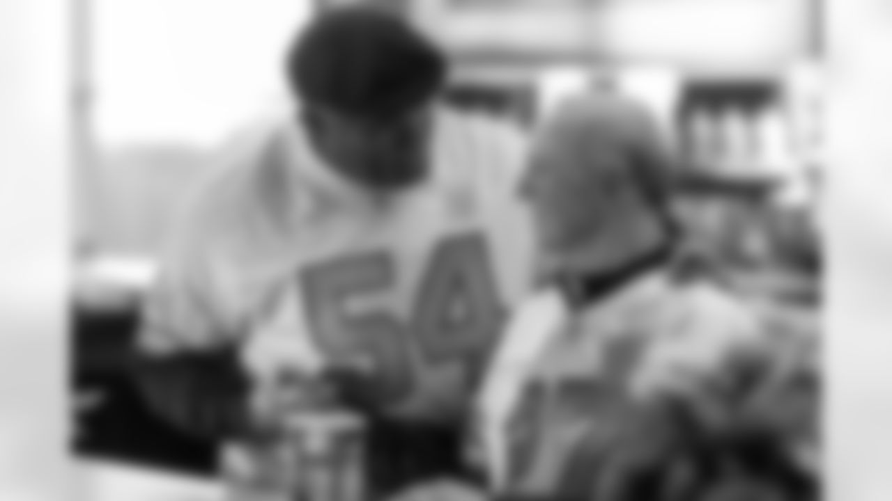 TAMPA, FL - December 11, 2025 - The 1976 Tampa Bay Buccaneers team reunion in the Hyundai Club at Raymond James Stadium. Photo By Mike Carlson/Tampa Bay Buccaneers