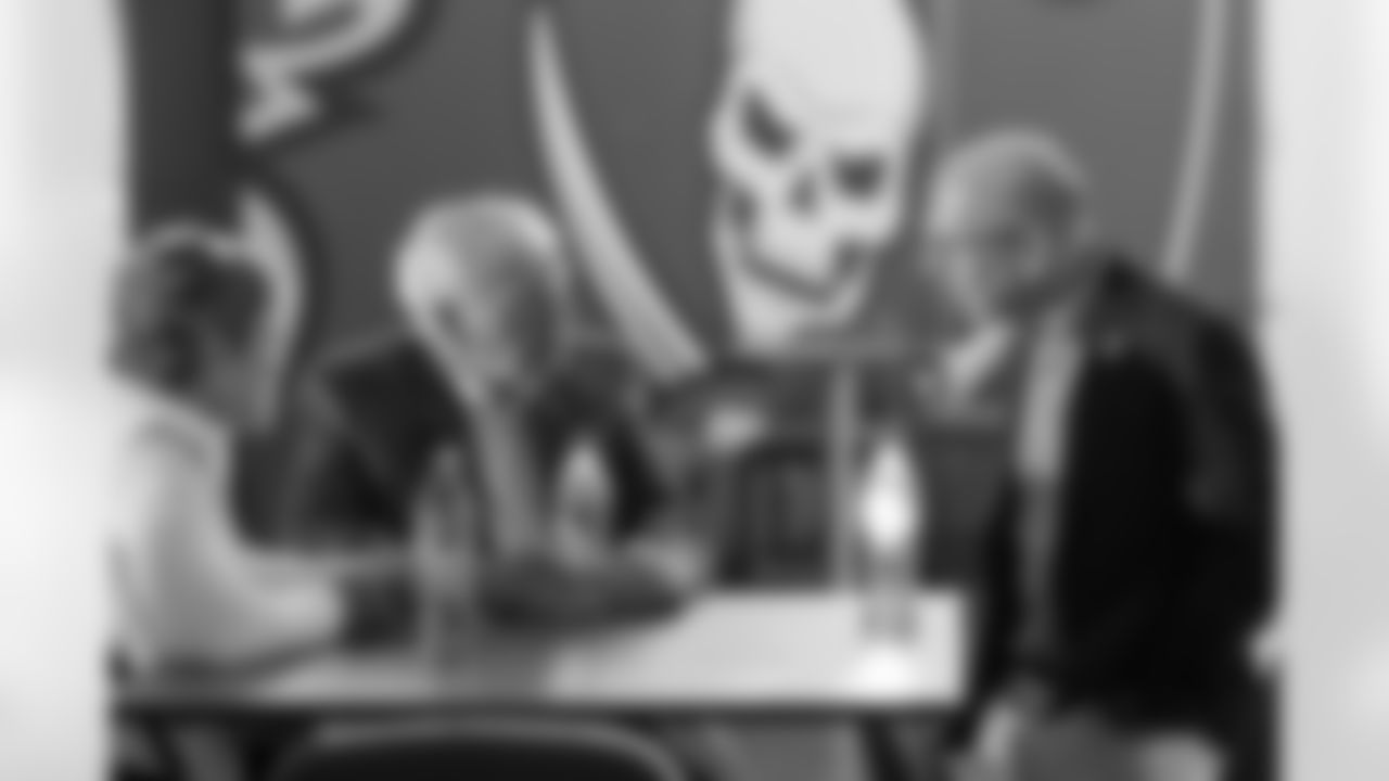 TAMPA, FL - December 11, 2025 - The 1976 Tampa Bay Buccaneers team reunion in the Hyundai Club at Raymond James Stadium. Photo By Mike Carlson/Tampa Bay Buccaneers