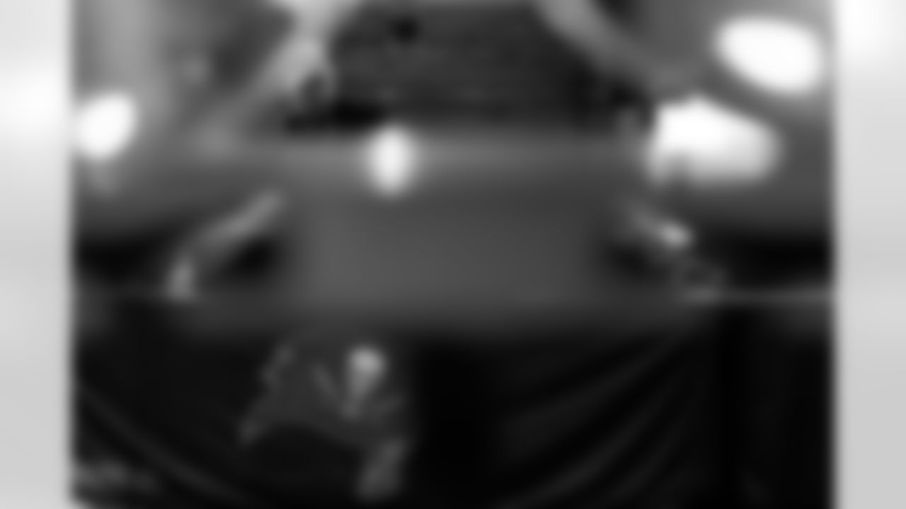 ATLANTA, GA - September 06, 2025 - Luxury Suite Excursion before for the game between the Tampa Bay Buccaneers and Atlanta Falcons. The Bucs won the game, 23-20. Photo By Doug DeFelice/Tampa Bay Buccaneers