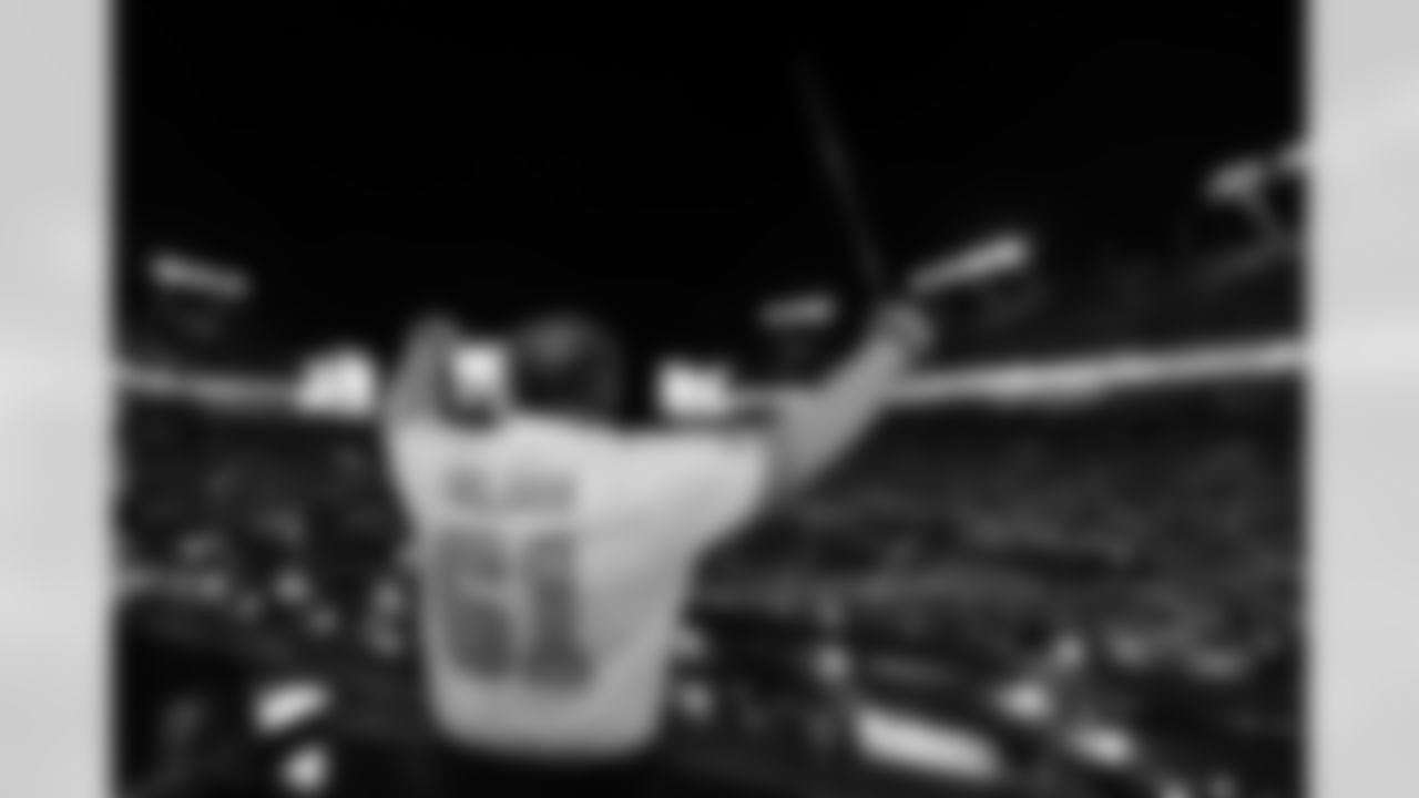 TAMPA, FL - December 11, 2025 - The Tampa Bay Buccaneers and Atlanta Falcons during a regular season game at Raymond James Stadium. The Bucs lost the game, 29-28. Photo By Dave Pullis/Tampa Bay Buccaneers